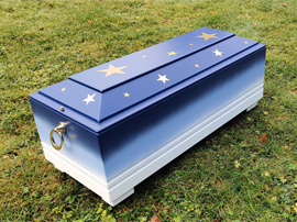 Kindersarg 60 cm blau umbriert mit Sternen